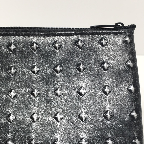 wristlet black silver metallic - Picture 6 of 12